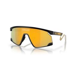 Okulary przeciwsłoneczne Oakley BXTR. Brązowe okulary przeciwsłoneczne damskie Oakley. Za 1,456.95 zł.
