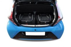 Torby Do Bagażnika Toyota Aygo 2014-2021 2Szt Kjust. Czarne torby podróżne damskie KJUST, bez wzorów, z kauczuku. Za 503.00 zł.