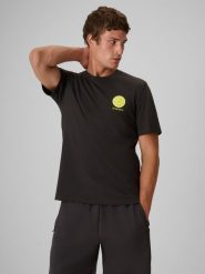 4F T-shirt regular z nadrukiem męski - szary XL. Szare t-shirty męskie 4F, m, bez wzorów, z bawełny, bez kołnierzyka, bez ramiączek. Za 69.99 zł.