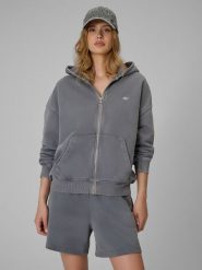 4F Bluza dresowa oversize z kapturem damska - szara S. Szare bluzy damskie 4F, na lato, s, bez wzorów, z dresówki, sportowe, bez ramiączek, z kapturem. Za 199.99 zł.