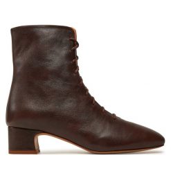 Botki Balagan. Brązowe botki damskie BALAGAN, bez wzorów, bez obcasa, na słupku, bez zapięcia. Za 579.99 zł.