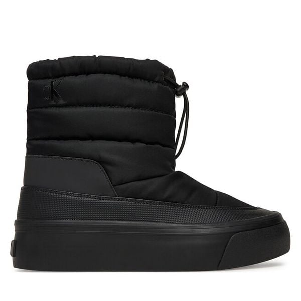 Śniegowce Calvin Klein. Czarne śniegowce damskie Calvin Klein, z nylonu, bez zapięcia. Za 389.99 zł.