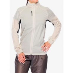 Kurtka wiatrówka damska Inov-8 Windshell Pro. Szare kurtki sportowe damskie Inov-8, bez wzorów, z softshellu, bez ramiączek, bez kaptura, trekkingowe. Za 371.99 zł.