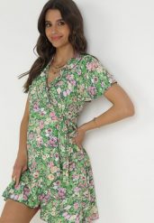 Zielona Kopertowa Sukienka Mini z Wiązaniem w Pasie z Wiskozy Huette. Zielone sukienki damskie Born2be, na wiosnę, m, bez wzorów, z materiału, bez kołnierzyka, bez ramiączek, mini, kopertowe. Za 64.99 zł.
