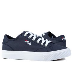 Buty męskie trampki Fila POINTER CLASSIC. Niebieskie trampki męskie Fila, bez wzorów, casualowe, bez zapięcia. Za 129.00 zł.