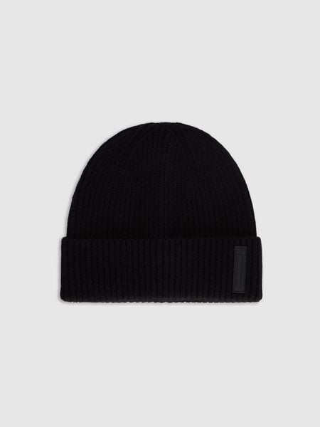 4F Czapka beanie wełniana męska - czarna L. Czarne czapki męskie 4F, na zimę, bez wzorów, z dzianiny. Za 99.99 zł.