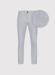 PAKO LORENTE – gładkie jasnoszare spodnie. Szare spodnie materiałowe męskie Pako Lorente, bez wzorów, z elastanu. Za 249.99 zł.