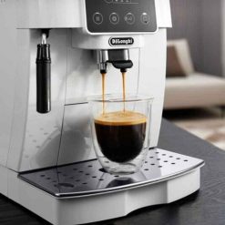 Ekspres ciśnieniowy DeLonghi ECAM 220.20.W. Białe ekspresy ciśnieniowe De'longhi. Za 1,584.99 zł.