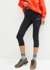 Legginsy rybaczki funkcjonalne, szybko schnące. Czarne legginsy damskie bonprix, bez wzorów. Za 109.99 zł.