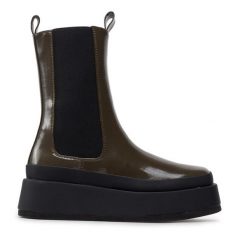 Botki DeeZee. Zielone botki damskie DeeZee, bez wzorów, bez obcasa, na płaskiej podeszwie, bez zapięcia. Za 219.99 zł.