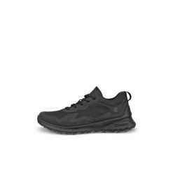 Niskie buty trekkingowe Ecco ULT-TRN. Czarne trekkingi męskie ecco, z materiału, bez zapięcia. Za 592.00 zł.