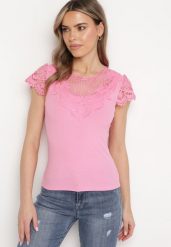 Różowy T-shirt z Koronkową Wstawką z Prążkowanego Materiału Celalilena. Czerwone t-shirty damskie Born2be, m, bez wzorów, z jeansu, biznesowe, bez kołnierzyka, bez ramiączek. Za 39.99 zł.