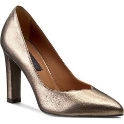 Półbuty TRU TRUSSARDI - 76S041J493 1117. Żółte półbuty damskie Tru Trussardi, bez wzorów, ze skóry, eleganckie, bez obcasa, na obcasie, bez zapięcia. W wyprzedaży za 849.00 zł.