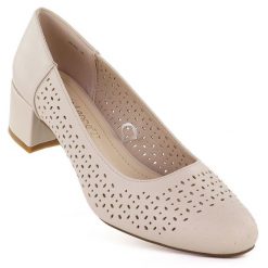 Czółenka damskie ażurowe na klocku beżowe Sergio Leone PB293. Brązowe czółenka damskie Sergio Leone, w ażurowe wzory, ze skóry ekologicznej, bez obcasa, bez zapięcia. Za 129.99 zł.