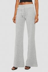 JUICY COUTURE Szare spodnie dresowe damskie Layla Low Rise, Rozmiar S. Szare spodnie dresowe damskie Juicy Couture, bez wzorów, z dresówki, klasyczne, z obniżonym stanem. W wyprzedaży za 323.99 zł.