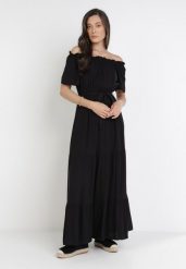 Czarna Sukienka Kissorise. Czarne sukienki damskie Born2be, na lato, l, bez wzorów, z materiału, bez kołnierzyka, bez ramiączek, maxi, rozkloszowane. Za 59.99 zł.