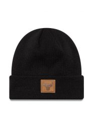 New Era Czapka Team Patch Cuff Bea 60565196 Czarny. Czarne czapki damskie New Era, na zimę, bez wzorów, z materiału. Za 129.99 zł.