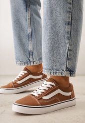 Brązowe Tenisówki Trampki pod Kostkę z Ozdobnym Paskiem Wiolana. Brązowe trampki i tenisówki damskie Born2be, bez wzorów, z jeansu, bez zapięcia. Za 69.99 zł.