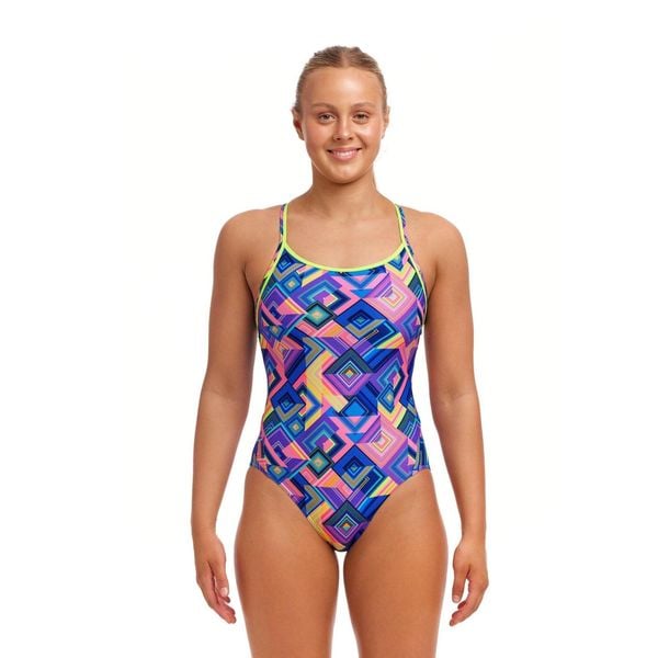 Strój kąpielowy jednoczęściowy damski Funkita Ladies Diamond. Fioletowe stroje kąpielowe damskie Funkita, xs, bez wzorów. Za 209.99 zł.