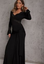 Czarna Wiskozowa Sukienka Wieczorowa z Falbanami Koronką i Wiązanym Trenem Lenivna. Czarne sukienki damskie Renee, na imprezę, m, bez wzorów, z koronki, wizytowe, bez kołnierzyka, bez ramiączek, maxi. Za 189.99 zł.