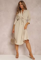 Beżowa Sukienka Canopis. Brązowe sukienki damskie Renee, m, bez wzorów, z materiału, eleganckie, bez kołnierzyka, bez ramiączek, midi, kopertowe. Za 69.99 zł.