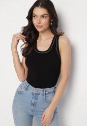 Czarno-Beżowy Top z Modalem i Wiskozą Sanilatia. Czarne topy damskie Born2be, m, bez wzorów, z jeansu, eleganckie, bez kołnierzyka, bez ramiączek. Za 84.99 zł.