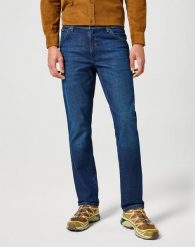 WRANGLER MĘSKIE SPODNIE JEANSOWE TEXAS SLIM MIDNIGHT HAZE 112356811 W12S008856. Jeansy męskie Wrangler, z jeansu. Za 229.99 zł.