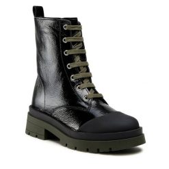 Trzewiki Sergio Bardi. Czarne botki damskie Sergio Bardi, bez wzorów, bez obcasa, na płaskiej podeszwie, bez zapięcia. Za 220.99 zł.