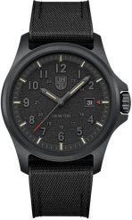 Zegarek Luminox męski czarna tarcza 43 mm (XL.1961). Czarne zegarki męskie Luminox, bez wzorów. Za 1,478.99 zł.