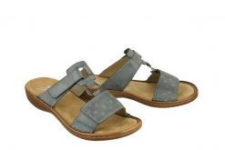 RIEKER 60885-12 blue, klapki damskie. Niebieskie klapki damskie Rieker, na lato, bez wzorów, bez obcasa, bez zapięcia. Za 289.90 zł.