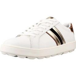 Buty GEOX D56WEA 09BPZ Biały. Białe obuwie trekkingowe damskie Geox, ze skóry, bez zapięcia. Za 389.99 zł.