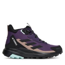 Trekkingi adidas. Fioletowe obuwie trekkingowe damskie Adidas, bez zapięcia. Za 399.99 zł.