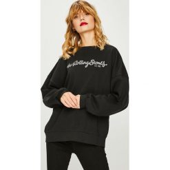 Medicine - Bluza Music Wall. Czarne bluzy damskie MEDICINE, m, bez wzorów, z bawełny, bez ramiączek, bez kaptura. W wyprzedaży za 49.90 zł.