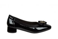 Półbuty Loretta Vitale W5314 Black, Czarny, Skóra lakierowana - 40. Czarne półbuty damskie Loretta Vitale, bez wzorów, z lakierowanej skóry, eleganckie, bez obcasa, na obcasie, bez zapięcia. W wyprzedaży za 206.10 zł.