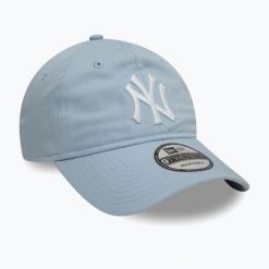 Czapka z daszkiem New Era League Essential 920 New York Yankees. Niebieskie czapki damskie New Era, na zimę, bez wzorów. Za 109.99 zł.