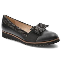 Czarne Półbuty Gamis Skórzane Buty Damskie. Czarne półbuty damskie GAMIS, z aplikacjami, ze skóry, eleganckie, bez obcasa, bez zapięcia. Za 179.00 zł.