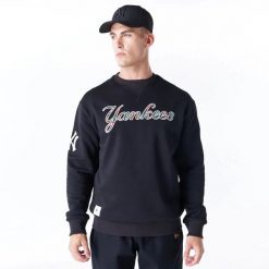 Bluza New York Yankees MLB Tartan Infill. Białe bluzy damskie New Era, xl, z aplikacjami, z bawełny, bez ramiączek, bez kaptura. Za 309.50 zł.