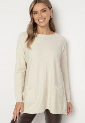 Jasnobeżowy Sweter z Wiskozą o Klasycznym Kroju z Kieszeniami i Rozcięciami Narista. Brązowe swetry nierozpinane damskie Born2be, xl, bez wzorów, z jeansu, eleganckie, bez kołnierzyka, bez ramiączek. Za 64.99 zł.