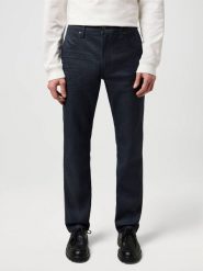 MĘSKIE SPODNIE WRANGLER GREENSBORO INDIGO COATED 112370719. Niebieskie spodnie materiałowe męskie Wrangler, bez wzorów, z materiału. Za 219.99 zł.