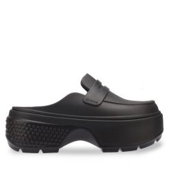 Klapki Crocs. Czarne klapki damskie Crocs, bez wzorów, bez obcasa, bez zapięcia. Za 299.99 zł.