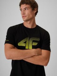 4F T-shirt regular z nadrukiem męski - czarny L. Czarne t-shirty męskie 4F, l, bez wzorów, z bawełny, bez kołnierzyka, bez ramiączek. Za 69.99 zł.
