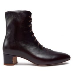 Botki Balagan. Czerwone botki damskie BALAGAN, bez wzorów, bez obcasa, na słupku, bez zapięcia. Za 799.99 zł.