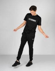 Les Hommes T-shirt Front Logo | LKT202 700P | Regular Fit Mercerized Cotton T-Shirt | Mężczyzna | Czarny. Czarne t-shirty męskie Les Hommes, m, bez wzorów, z bawełny, bez kołnierzyka, bez ramiączek. W wyprzedaży za 199.00 zł.
