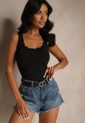 Czarny Top z Bawełny o Dopasowanym Kroju na Ramiączkach z Koronką Linavea. Czarne topy damskie Renee, l, bez wzorów, z bawełny, eleganckie, bez kołnierzyka, bez ramiączek. Za 54.99 zł.