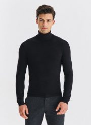 PAKO LORENTE - Golf męski w czarnym kolorze. Czarne swetry męskie Pako Lorente, na jesień, m, bez wzorów, z nylonu, bez kołnierzyka, bez ramiączek. Za 119.99 zł.