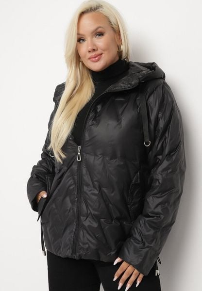 Czarna Pikowana Kurtka Wiatrówka z Kapturem i Wsuwanymi Kieszeniami Dairel. Czarne kurtki damskie Born2be, plus size, bez wzorów, z jeansu, plus size, z kapturem. Za 209.99 zł.