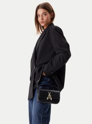 Patrizia Pepe Torebka 8B0231 L061 Czarny. Czarne listonoszki damskie Patrizia Pepe, bez wzorów, ze skóry, bez dodatków. Za 1,249.00 zł.