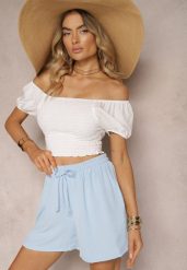 Jasnoniebieskie Szorty o Luźnym Kroju High Waist z Gumką w Talii Vimallora. Niebieskie szorty damskie Renee, bez wzorów, eleganckie, z podwyższonym stanem. Za 39.99 zł.