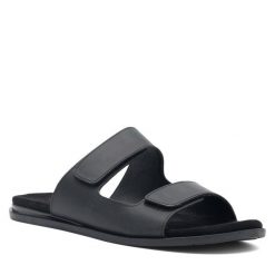 Klapki Lasocki. Czarne klapki męskie Lasocki, bez wzorów, bez zapięcia. Za 159.99 zł.