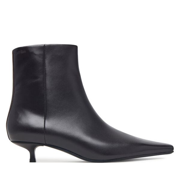 Botki Calvin Klein. Brązowe botki damskie Calvin Klein, bez wzorów, bez obcasa, na szpilce, bez zapięcia. Za 799.99 zł.